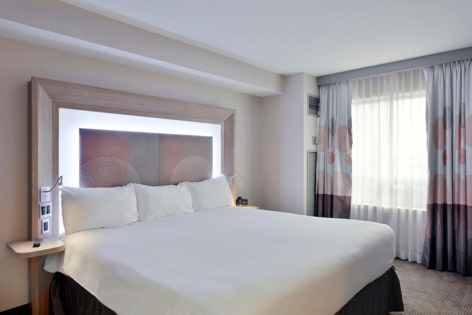 Doubletree By Hilton Ottawa Downtown Hotel Eksteriør billede