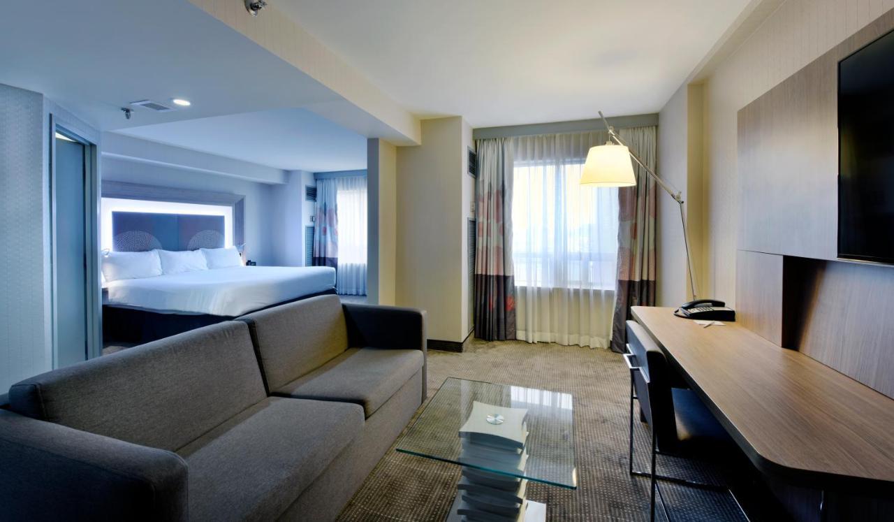 Doubletree By Hilton Ottawa Downtown Hotel Eksteriør billede