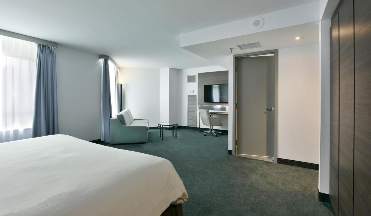 Doubletree By Hilton Ottawa Downtown Hotel Eksteriør billede